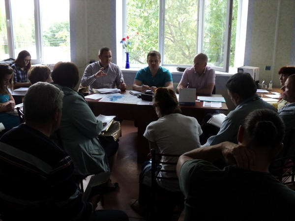 В Курахово обсудили вопросы восстановления жилья в прифронтовых населенных пунктах