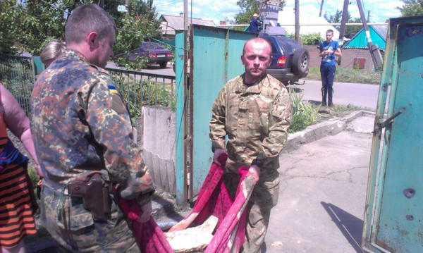 Военные показали, чем боевики обстреливали Марьинку и Красногоровку