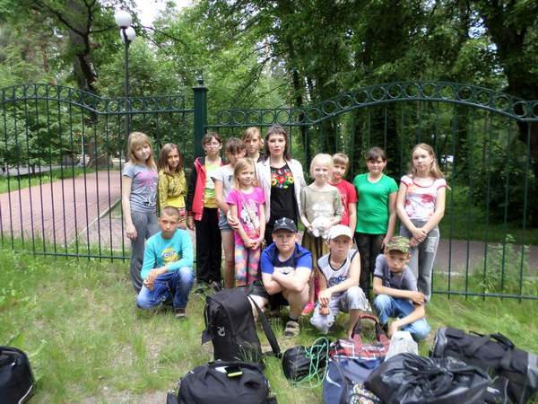 Дети из Марьинского района отправились на оздоровление в Святогорск