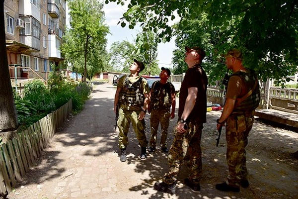 Начальник полиции Донецкой области проинспектировал прифронтовую Красногоровку