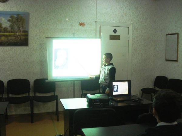 Школьникам прифронтовой Марьинки рассказали о Михаиле Грушевском