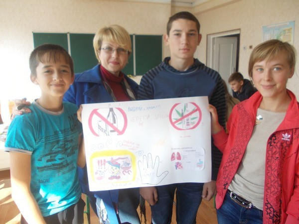 Школьники Марьинского района сказали вредным привычкам «Нет»
