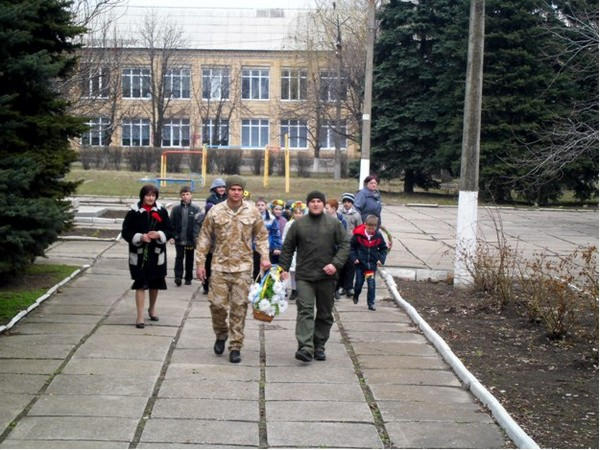 Как в Марьинском районе отпраздновали День Нацгвардии Украины
