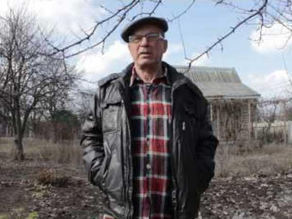 Жители прифронтовой Красногоровки вынуждены третий год выживать в дачных домиках