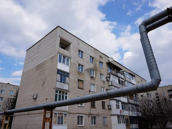 Жебривский пообещал закончить ремонт разрушенных многоэтажек в Марьинке