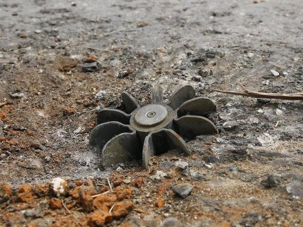 Боевики обстреляли жилые кварталы Красногоровки: есть разрушения