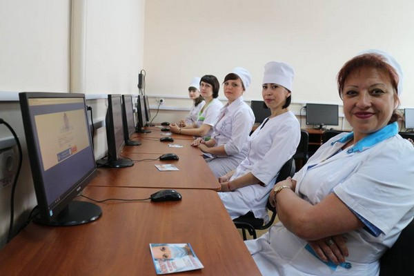 Медсестра из Курахово заняла 4-е место на конкурсе «Лучшая медсестра Донецкой области 2017»