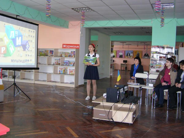 Кураховские школьники заняли призовые места на областном этапе конкурса «Книгомания 2017»