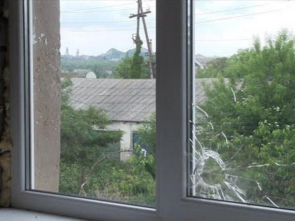Как выглядит Марьинский районный ЦДЮТ после обстрела боевиков
