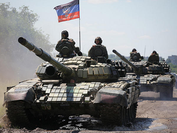Боевики «ДНР» строят дорогу для доставки бронетехники в район Марьинки и Красногоровки