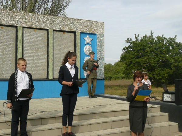 Как в Марьинском районе отметили годовщину освобождения Донбасса
