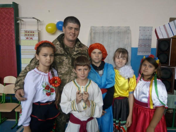 В Красногоровке прошли торжественные мероприятия, посвященные Дню Защитника Украины