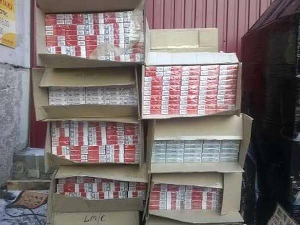 В Марьинке задержали огромную партию контрабандных сигарет из «ДНР»