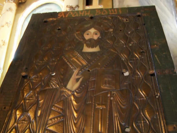 Военные нашли уникальную икону на развалинах в Марьинке