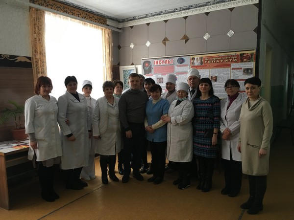 Глава Марьинского района проинспектировал амбулаторию в Красногоровке