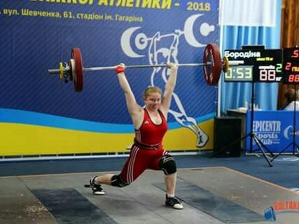 Спортсменка из Угледара достойно выступила на Кубке Украины по тяжелой атлетике