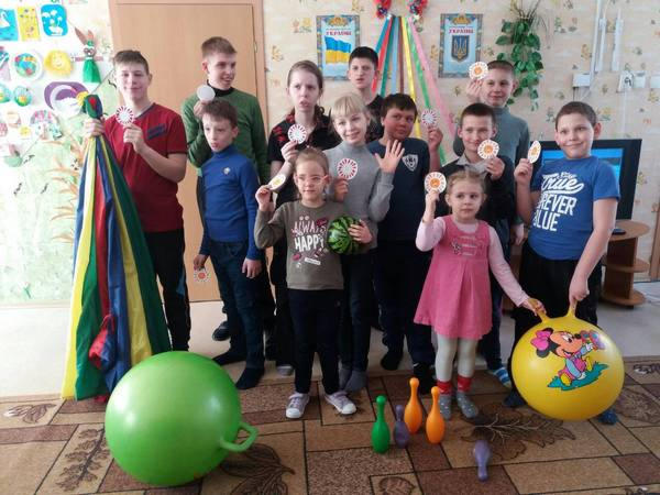 В Курахово для детей с инвалидностью устроили «Веселые старты»