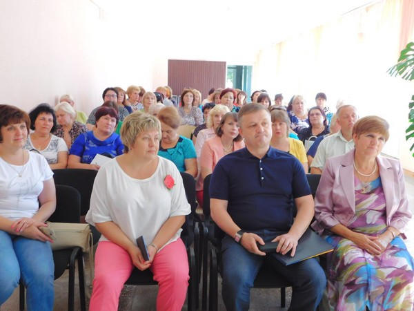 Школы Марьинского района взяли курс на 21-й век