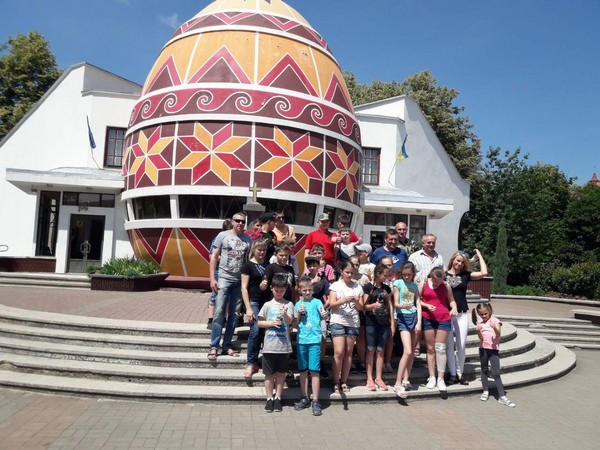 Как проводят летние каникулы дети из Марьинского района