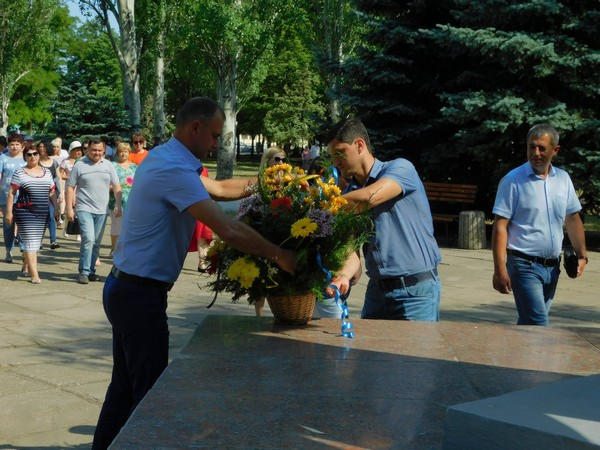 В Курахово почтили память жертв Второй Мировой войны
