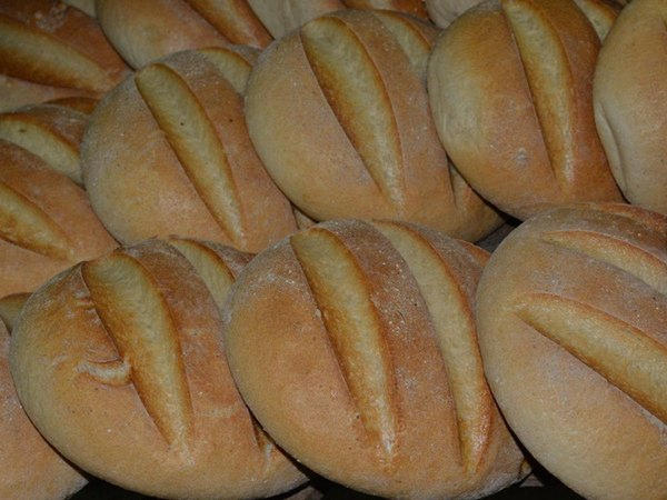 Жители Курахово жалуются на местный хлебозавод