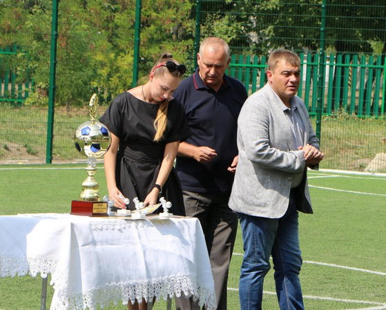В Угледаре прошел ежегодный Кубок городского головы по мини-футболу
