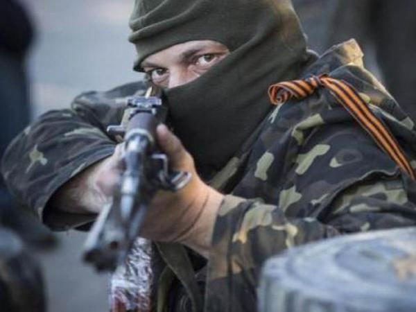 Боевики обстреляли украинских военных в районе Марьинки и Красногоровки