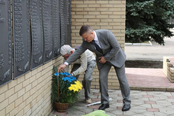 В Марьинке прошли мероприятия, посвященные 75-й годовщине освобождения Донбасса