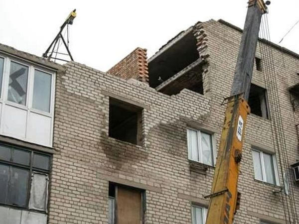 Глава Донетчины рассказал, когда в Марьинке и Красногоровке начнут восстанавливать многоэтажки