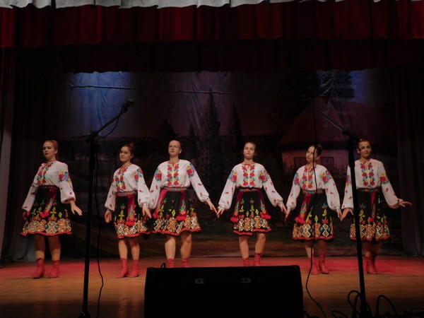 В Курахово состоялся праздник украинского фольклора