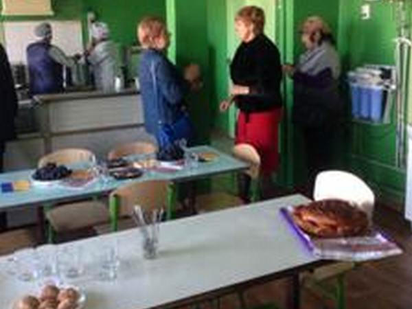 В Красногоровской школе открыли новую современную столовую