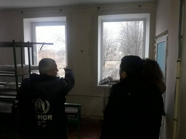 Представители ООН проинспектировали результаты восстановления жилья в Марьинке и Красногоровке