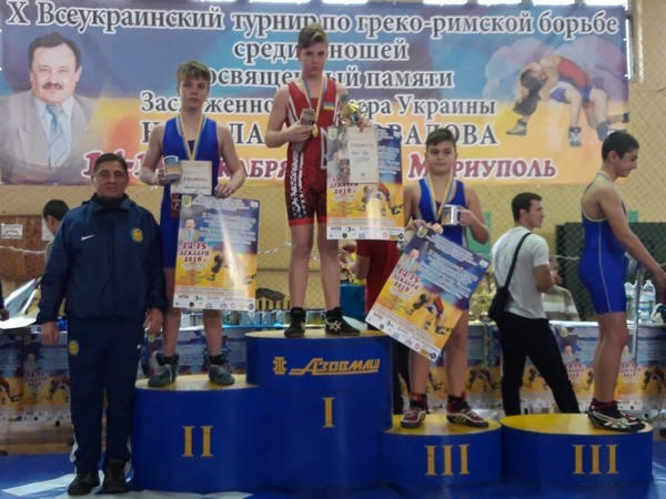 Угледарские борцы завоевали «золото» и два «серебра» на Всеукраинском турнире