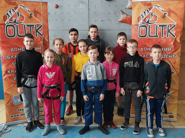 Кураховские спортсмены приняли участие в кубке Донецкой области по скалолазанию