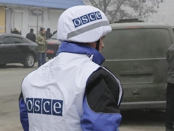 Наблюдатели ОБСЕ поинтересовались состоянием здоровья сапера, раненого под Марьинкой