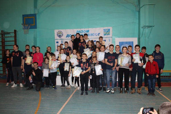 В Курахово состоялся Чемпионат Донецкой области по скалолазанию
