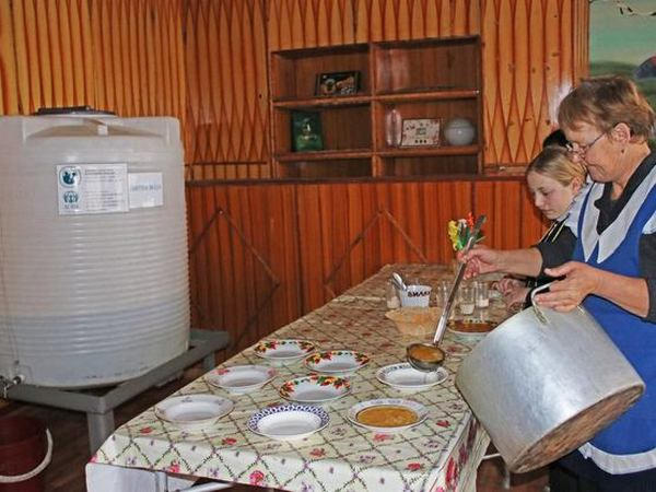 С начала года в Марьинский район доставили уже около 90 тысяч литров питьевой воды