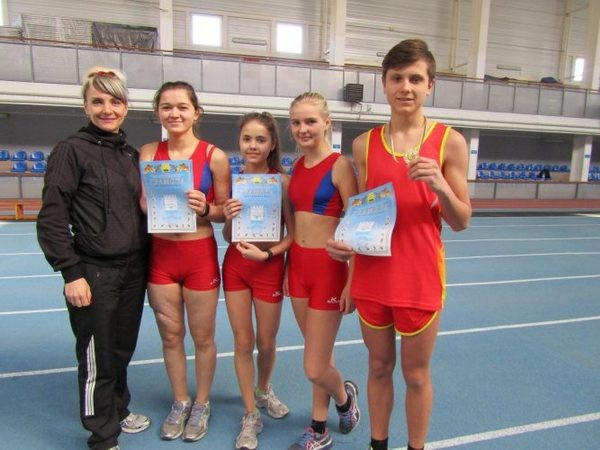 Угледарские спортсмены завоевали медали на чемпионате Донецкой области по легкоатлетическому двоеборью