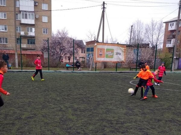 В Курахово прошел открытый турнир по футболу