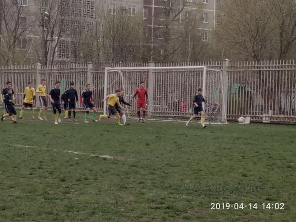 11 тур чемпионата Донецкой области для угледарских футболистов оказался непростым
