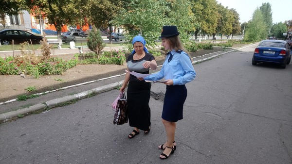 Жителям прифронтовой Марьинки напомнили об опасности пожаров