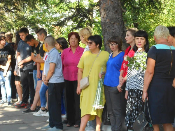 В прифронтовой Красногоровке отметили День освобождения Донбасса