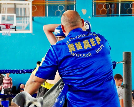 Кураховские бойцы стали лучшими на домашнем Кубке Донецкой области по кикбоксингу