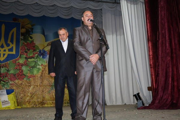 Работников сельского хозяйства Марьинского района торжественно поздравили с профессиональным праздником