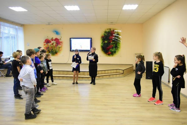 В Марьинском районе дети продемонстрировали свои хореографические таланты