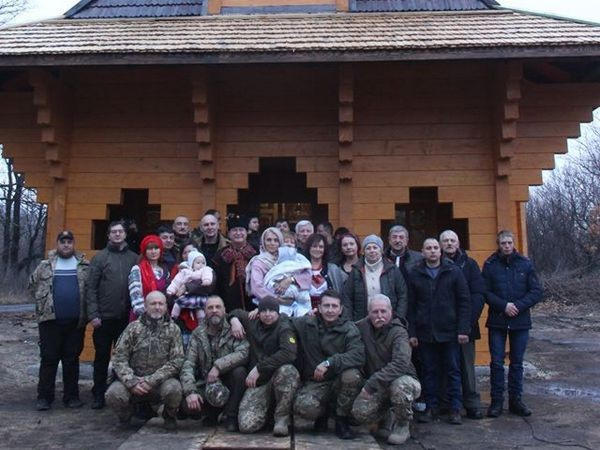 В Марьинском районе появился духовный центр для военнослужащих