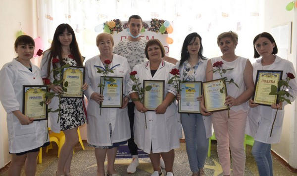 Медиков Угледарской ОТГ поздравили с профессиональным праздником