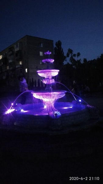 В Курахово открылся сезон фонтанов