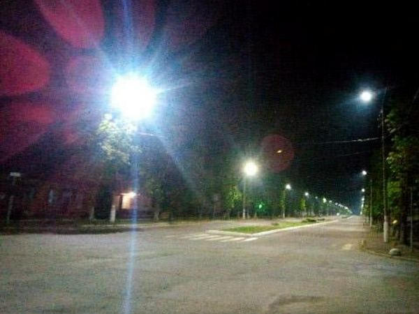 С начала года в прифронтовой Марьинке осветили более 4 километров городских улиц