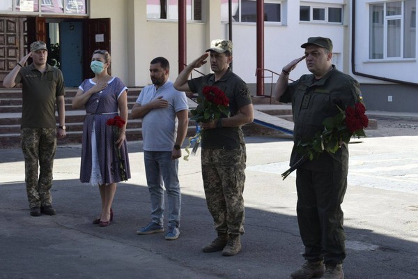 В Угледаре почтили память погибших защитников Украины